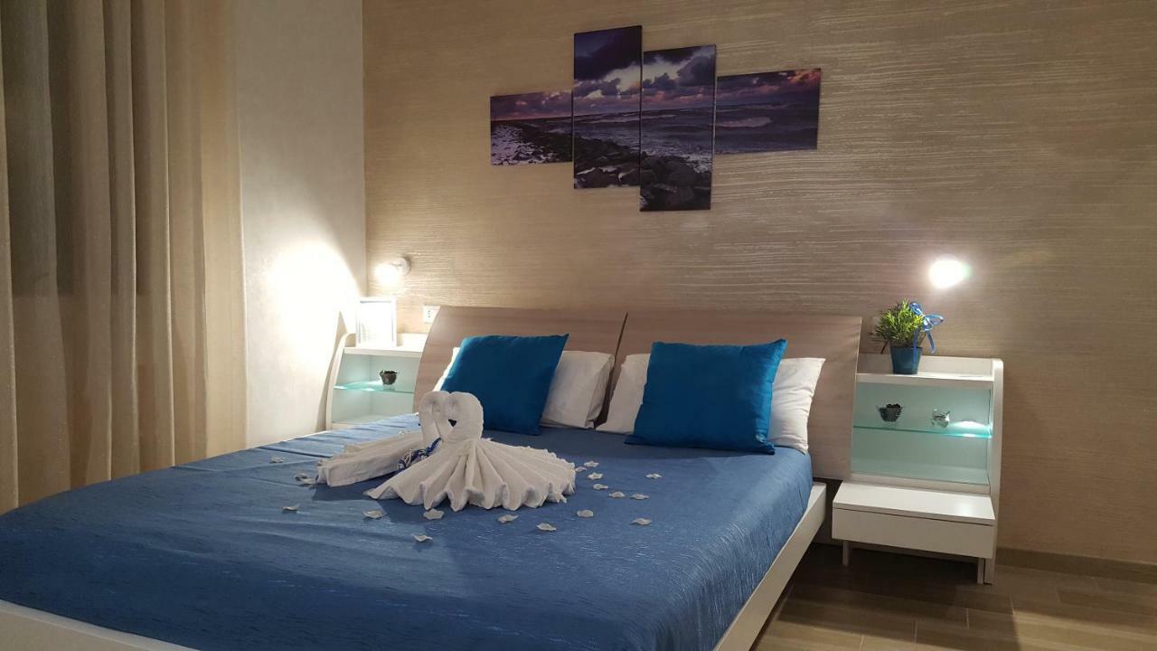 Martina'S House Hotel Porto Cesareo Exterior photo